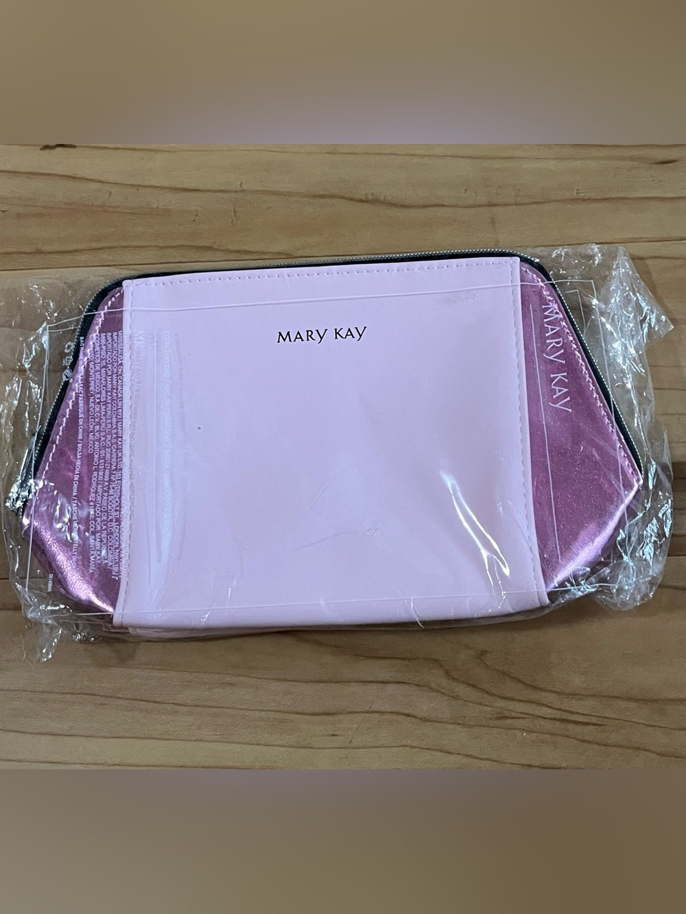 NEW Mary Kay Pink Cosmetic Makeup Bag Zip Pouch Travel Case